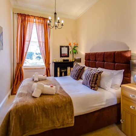 אדינבורו Joivy Spacious Apartment Next To The Meadows מראה חיצוני תמונה