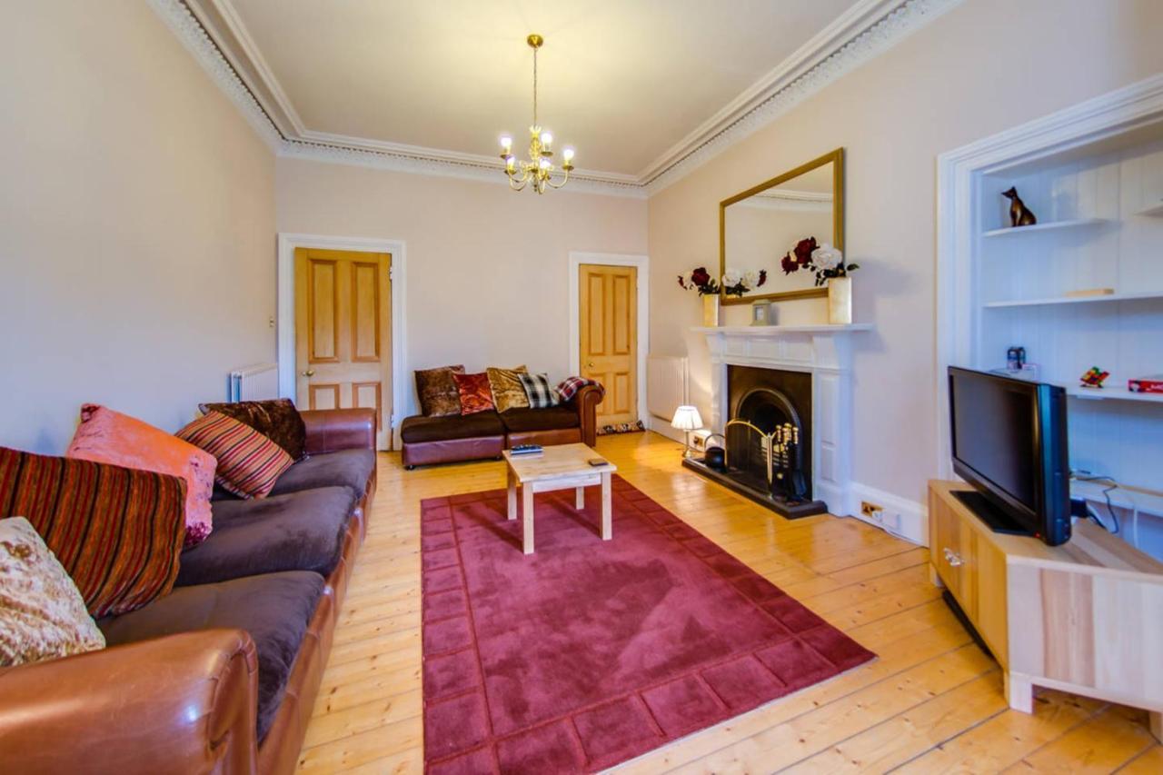 אדינבורו Joivy Spacious Apartment Next To The Meadows מראה חיצוני תמונה
